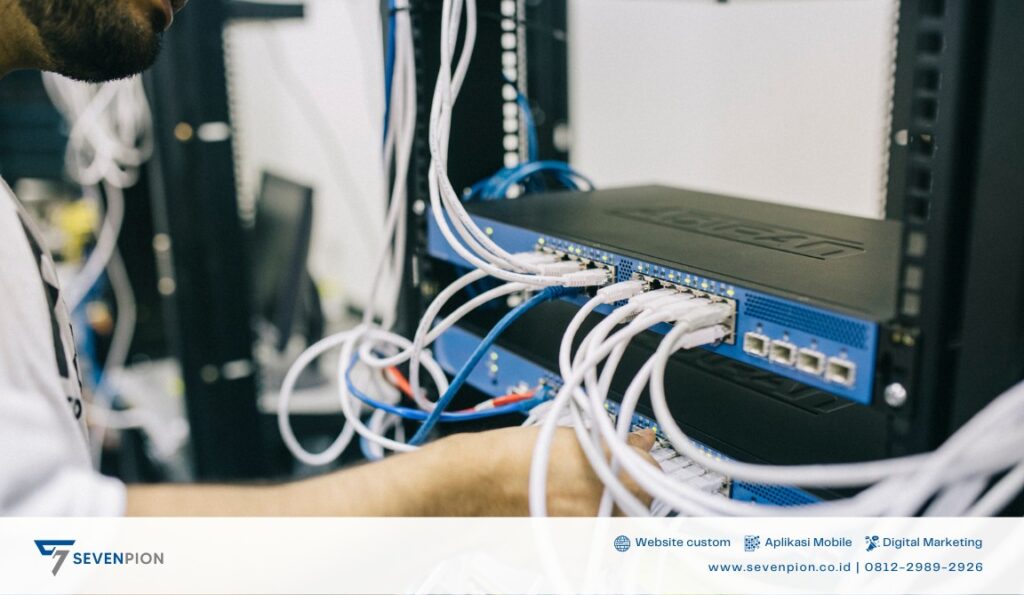 apa tugas utama seorang admin server