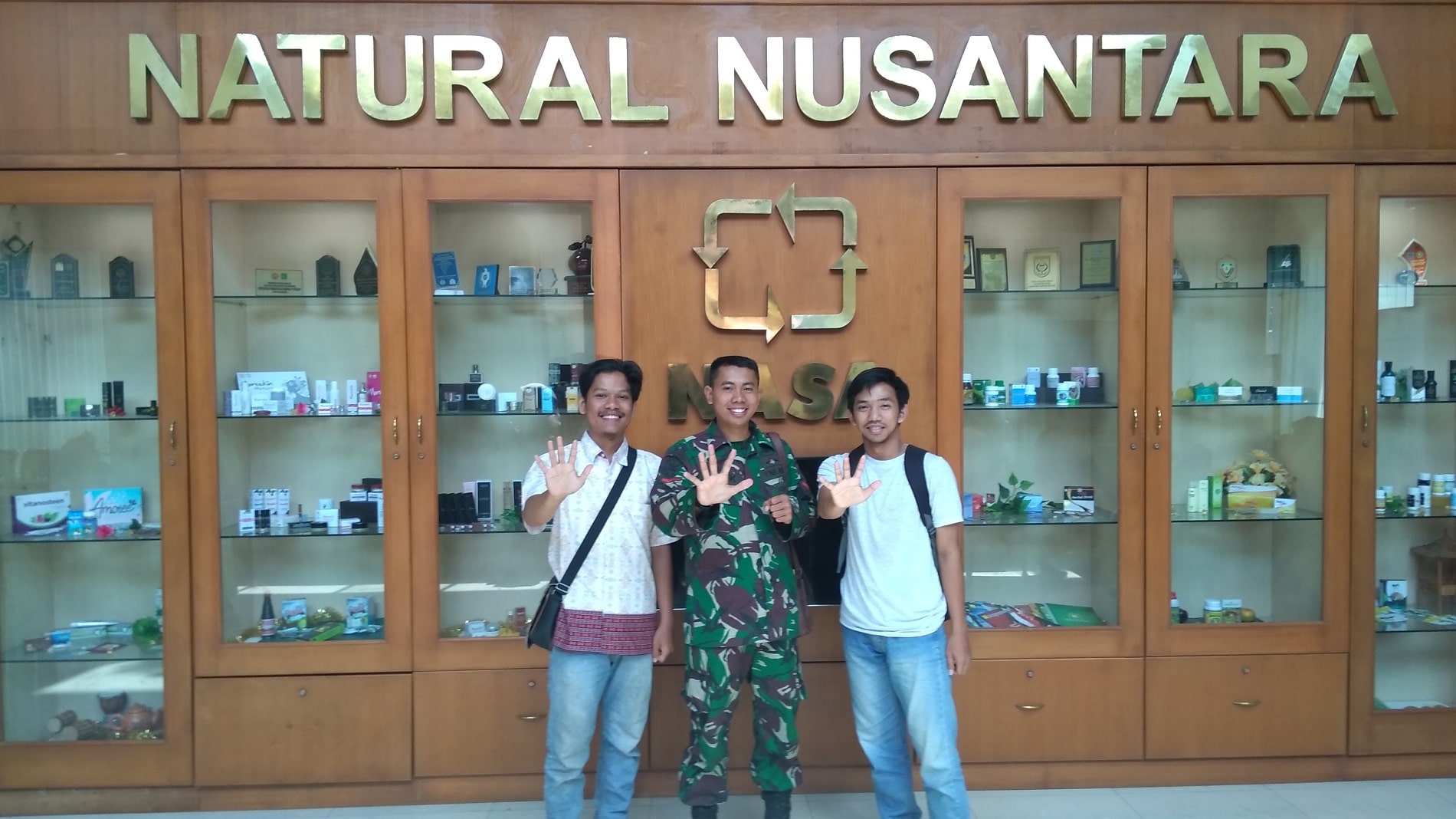 Meeting_PT_Natura_Nusantara.jpg